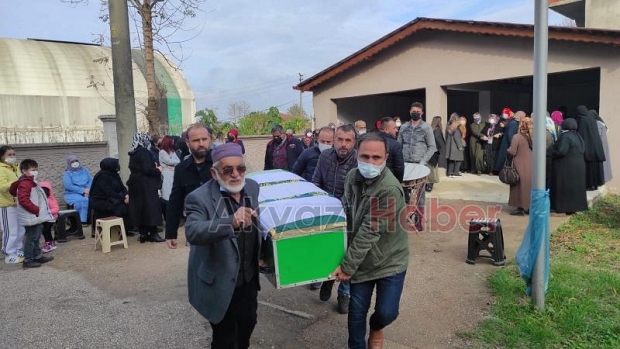 Ahmet Ayvaz toprağa verildi