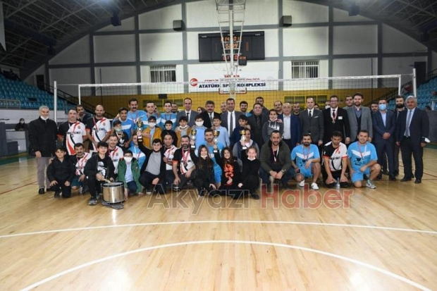 Öğretmenlerin Voleybol Turnuvası heyecanı