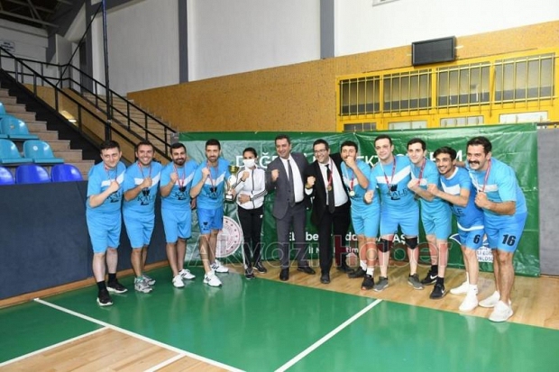 Öğretmenlerin Voleybol Turnuvası heyecanı