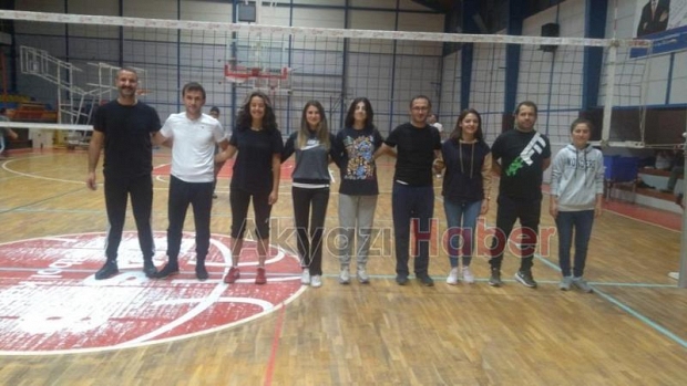 Öğretmenlerin Voleybol Turnuvası heyecanı