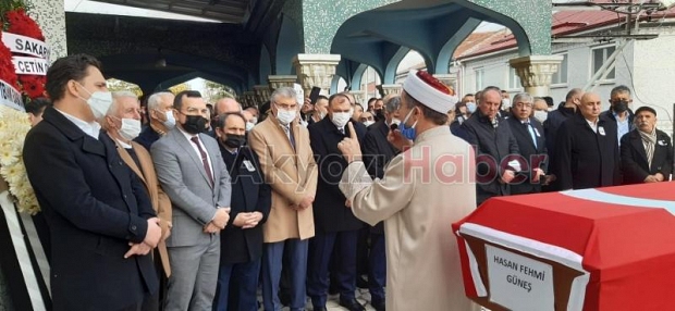 Eski İçişleri Bakanı Güneş toprağa verildi