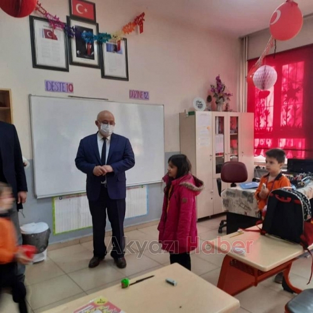 Ahmet Hasnun Tunçsoy İlkokulu'nu ziyaret ettiler
