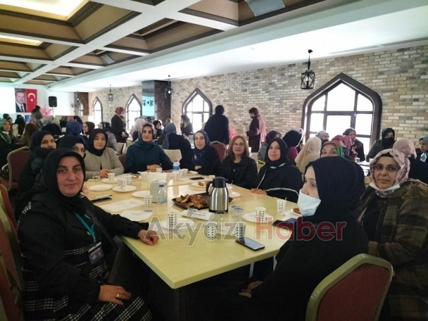 AK Kadınlar Taraklı'da toplandı