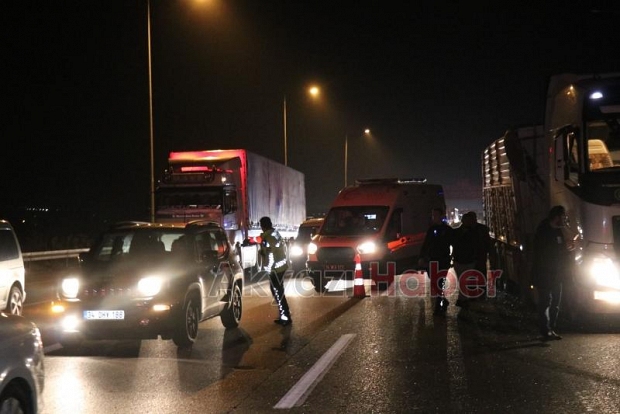TEM'deki kazada 5 sporcu dehşeti yaşadı