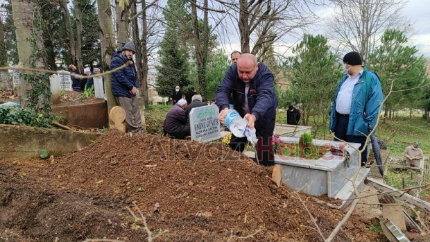 Adil Özdemir vefat etti