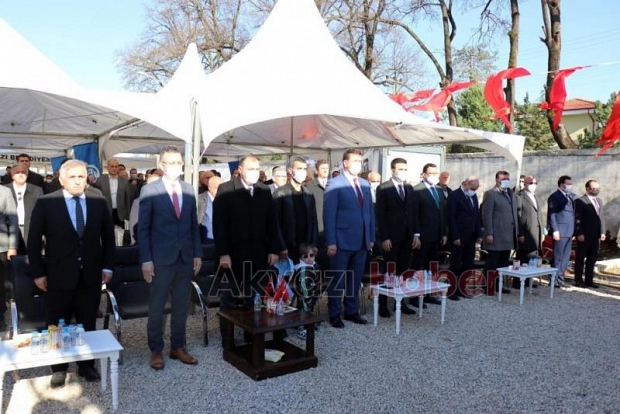 Akyazı Spor Kompleksi'nin temeli atıldı