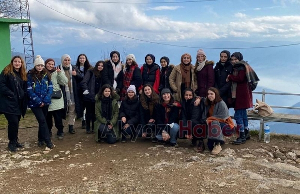 SAKTİM ve SAÜ Genç Tema, Keremali'de doğa yürüyüşü yaptı