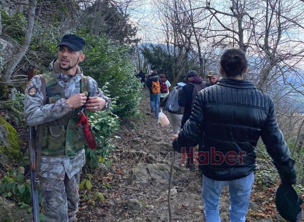 SAKTİM ve SAÜ Genç Tema, Keremali'de doğa yürüyüşü yaptı