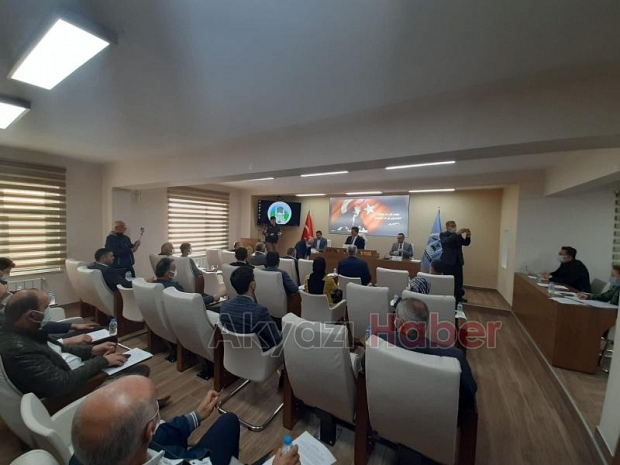 Akyazı Belediyesi Meclisi toplandı