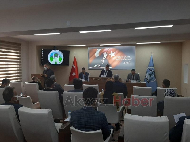 Akyazı Belediyesi Meclisi toplandı