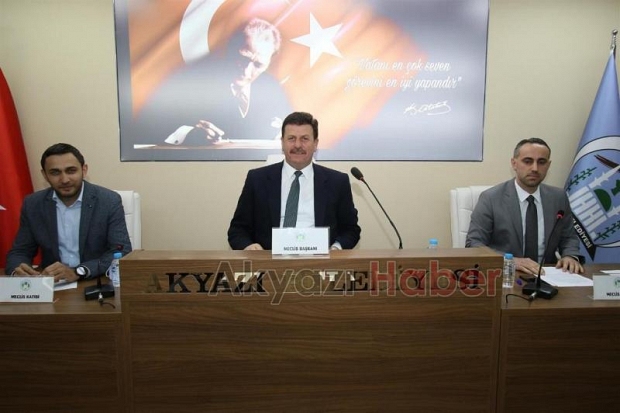 Akyazı Belediyesi Meclisi toplandı