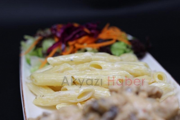 Hardal Burger yenilenen yeriyle sizlerle