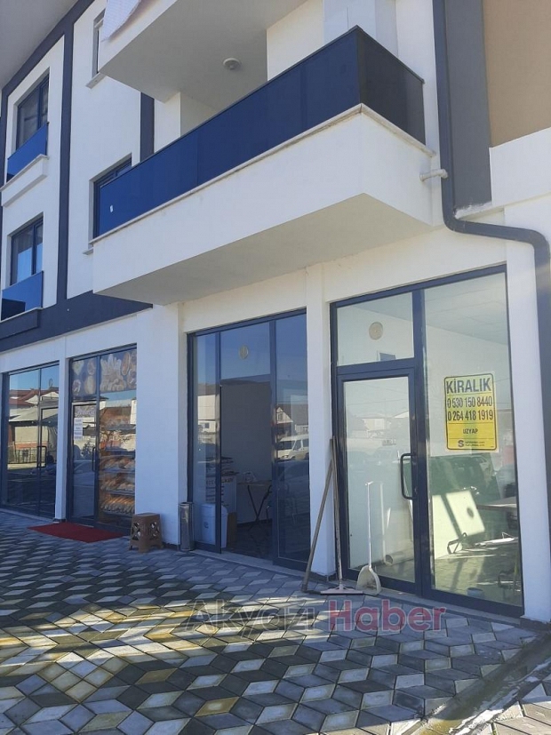 Uzpark'ta Kiralık Dükkan
