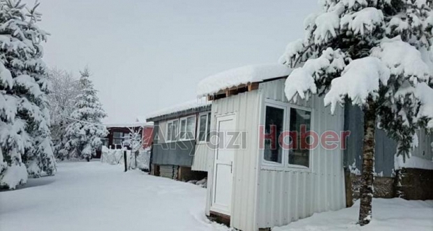 Şehirden kar fotoğrafları