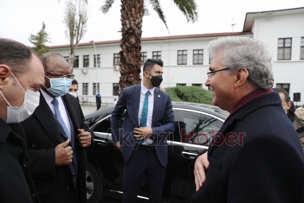 Nijer Başbakanı Sakarya'yı ziyaret etti