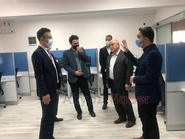 Akyazı E-Sınav Merkezinde inceleme yaptılar