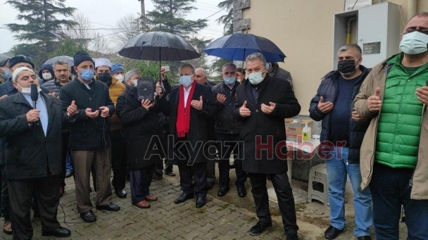Mustafa Selçuk Defnedildi.