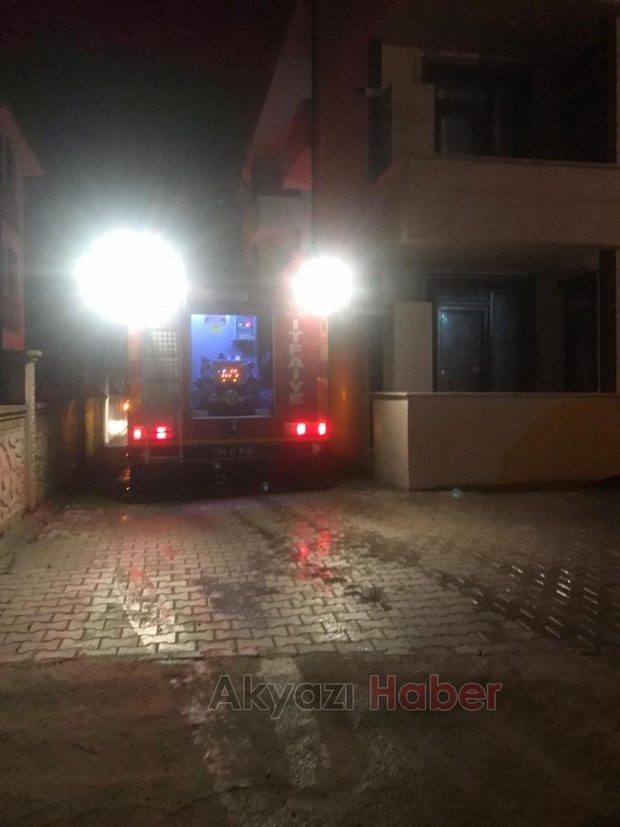 Akyazı'da yangın