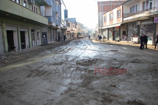 Akyazı’da projeler tek tek hayata geçiyor