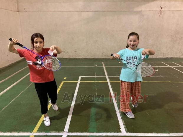 Akyazı İlçe Spor Müdürlüğü'nde yeni yıl açıklaması