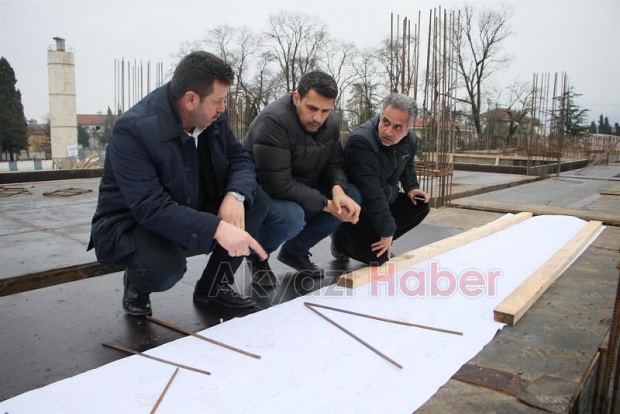 Akyazı Spor Kompleksi'nin ilk kat kaba inşaatı tamamlandı