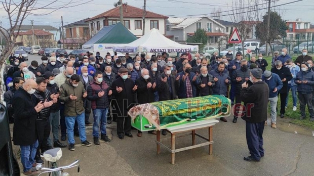 Minnet Rençber Defnedildi.