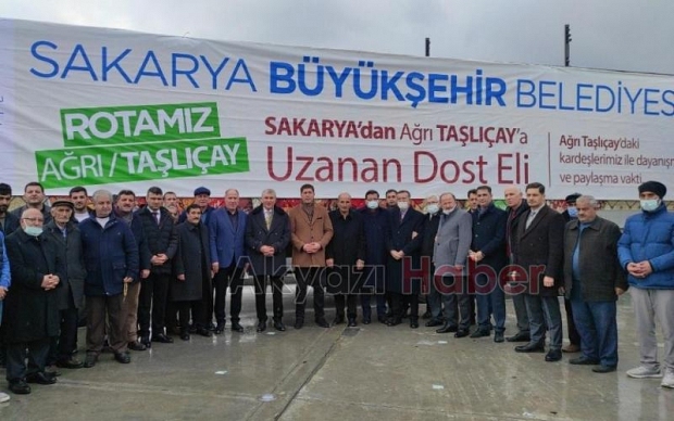 700 koli yardım malzemesi dualarla uğurlandı
