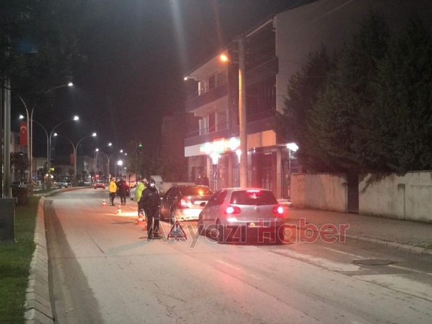 Akyazı'da asayiş ve trafik uygulaması