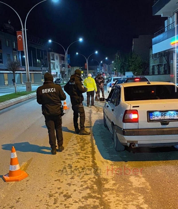 Akyazı'da asayiş ve trafik uygulaması