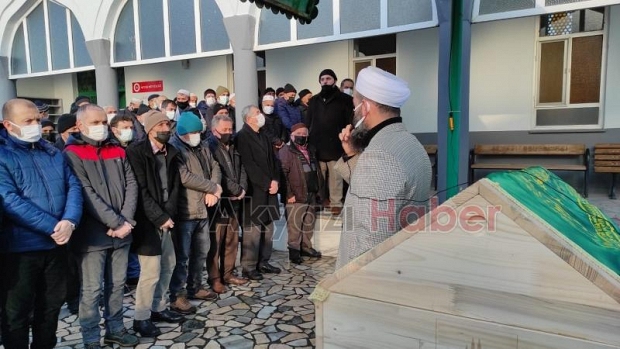 Recep Akbaş defnedildi
