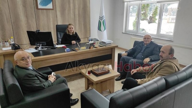 Dekan Alaylı'yı ziyaret ettiler