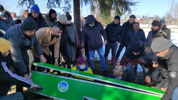 Akyazılı cinayet kurbanı Erdem Özdemir'e acı veda
