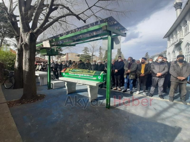 Emine Türk dualarla defnedildi