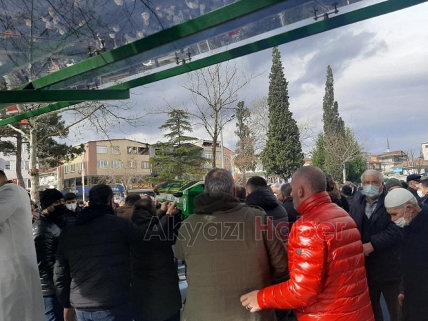 Emine Türk dualarla defnedildi