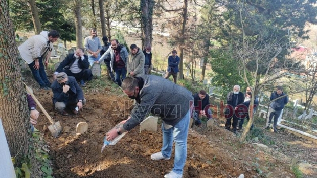 Münevver Baştan defnedildi