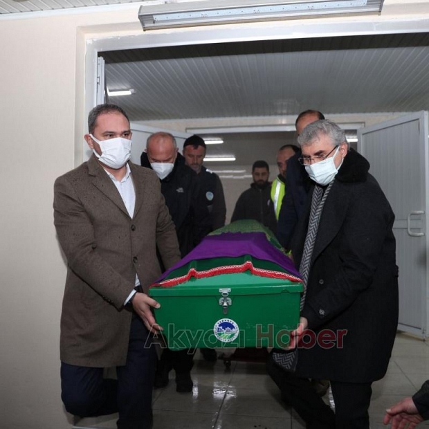 Ekrem Yüce'den yengesine son görev