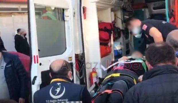 Akyazı çarşı içinde kaza: 1 yaralı