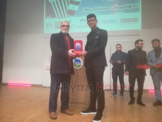 Gencim Çünkü Film Akademisi galası yapıldı