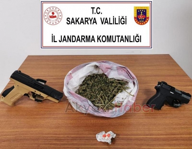 Akyazı, Hendek ve Adapazarı'nda zehir tacirlerine operasyon