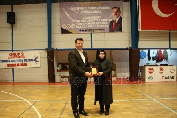 Yaşar Yazıcı Voleybol Turnuvası sona erdi