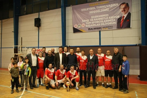 Yaşar Yazıcı Voleybol Turnuvası sona erdi