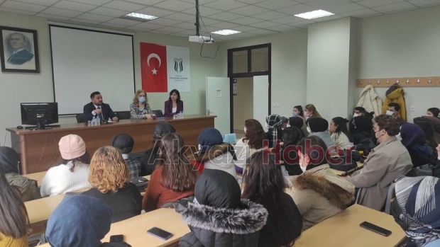 Akyazı'da fakülte ve MYO'da bahar yarı yılı başladı