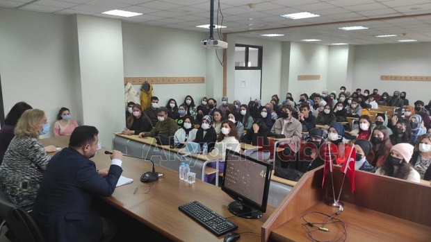 Akyazı'da fakülte ve MYO'da bahar yarı yılı başladı