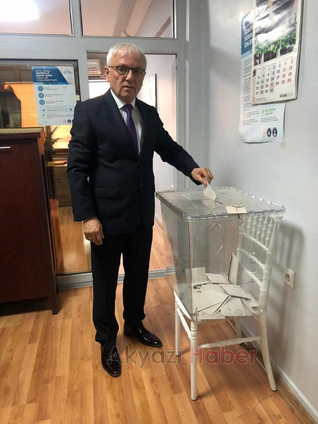 Akyazı'da Mustafa Demiralay güven tazeledi