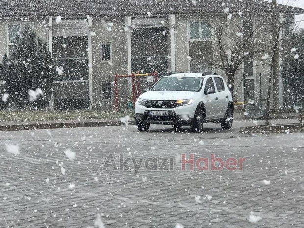 Sakarya'da kar yağışı başladı