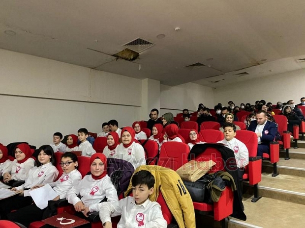 Akyazı'da İstiklal Marşı'nın Kabulü Programı