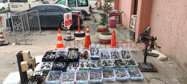 Silah kaçakçılarına operasyon