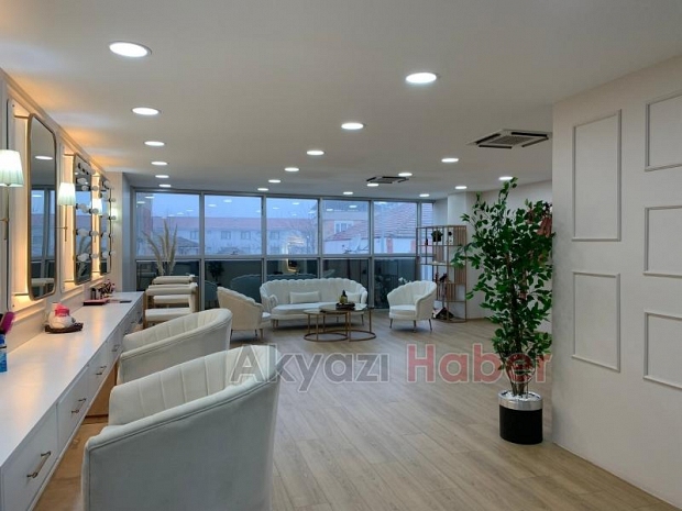 Dilamed daha da büyüyerek, artık Akyazı'da