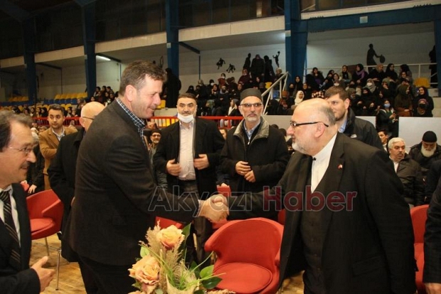 Akyazı'da Çanakkale Ruhu Konferansı düzenlendi