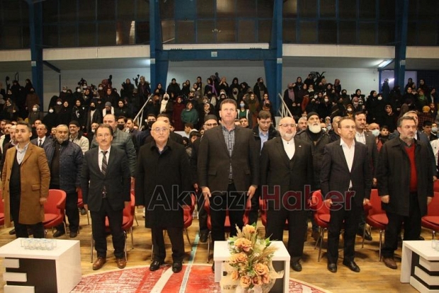 Akyazı'da Çanakkale Ruhu Konferansı düzenlendi